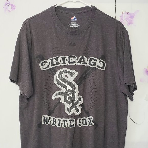 *SOLD* Majestic Graphic White Sox Applique Tee - Picture 6 of 6